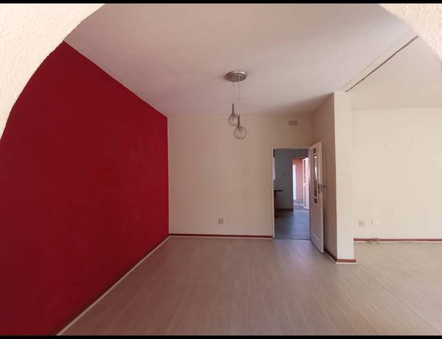 3 BEDROOM TOWNHOUSE FOR SALE IN THREE RIVERS PROPER
